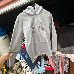 Under Armour Heather Gray Pullover Hoodie